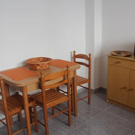 Hostal El Pirata *